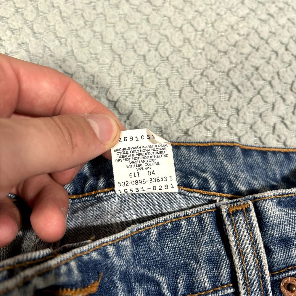 VTG Levi's 551 Women's 16 Med Relaxed Fit Tapered Leg USA Made Jeans Sz 32x30 - Picture 5 of 9